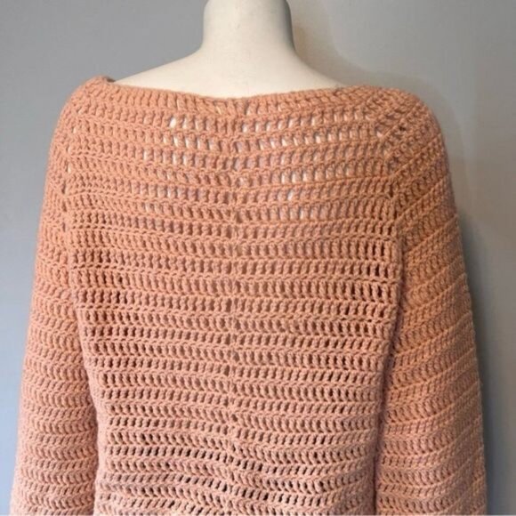 Women's Hand Knitted Lose Knit Peach Sweater Size S - Picture 6 of 8
